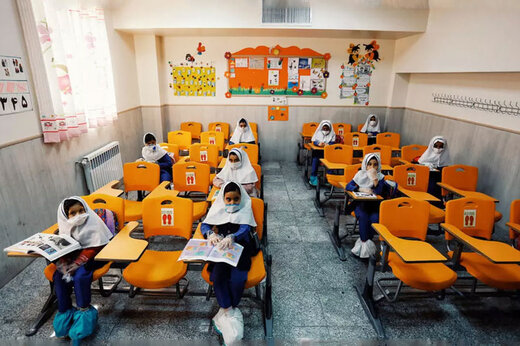 5412355 - حضور دانش‌آموزان در مدارس «زوج ‌و فرد» می‌شود
