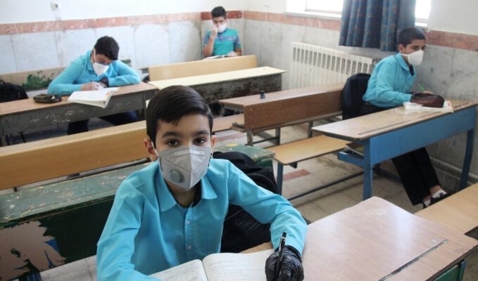 3453224 679x400 - چهل درصد کلاس‌های درس حضوری است