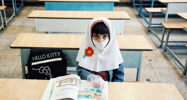 67829 715628 - چهل درصد کلاس‌های درس حضوری است